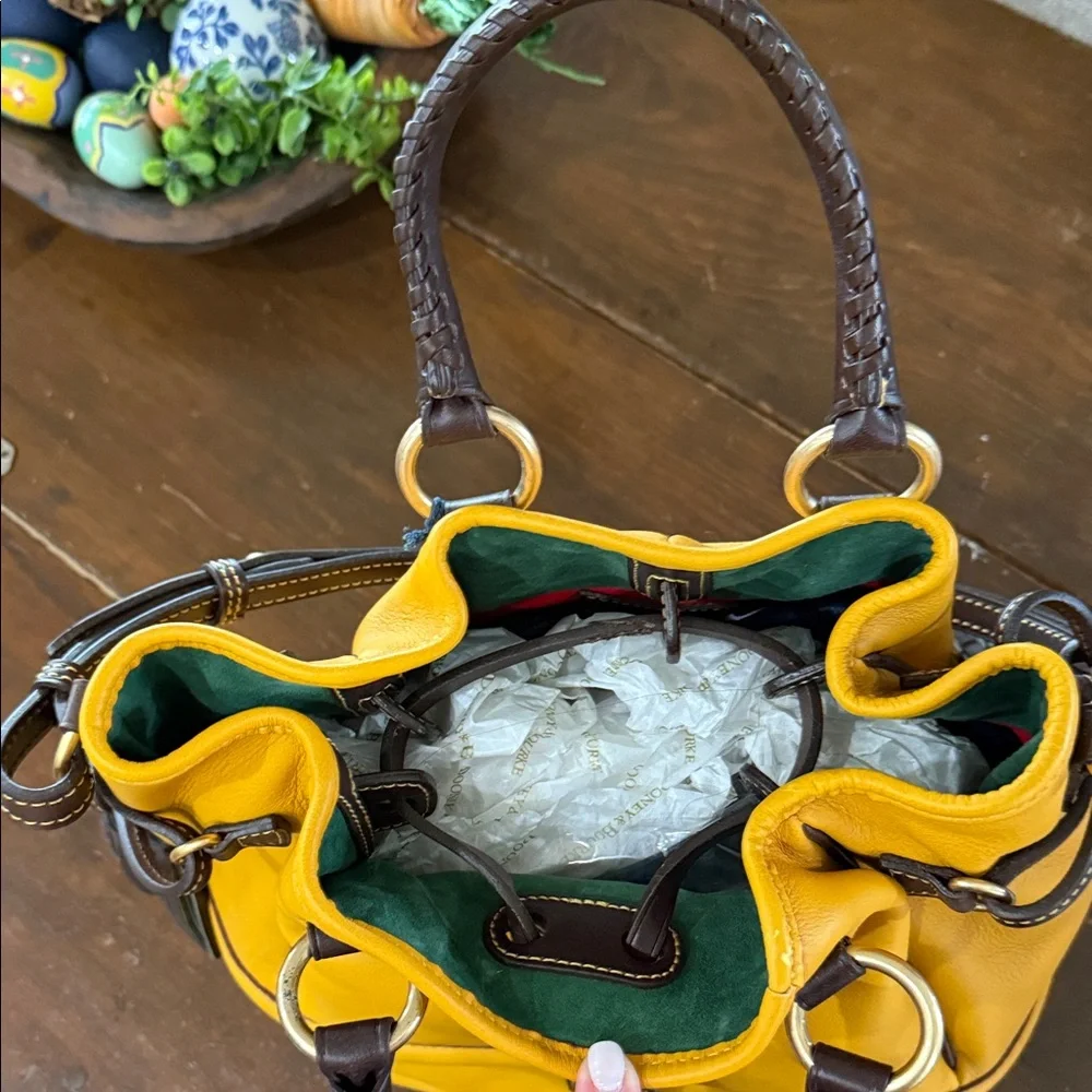 Yellow Leather Bucket Bag - Picture 2 of 4